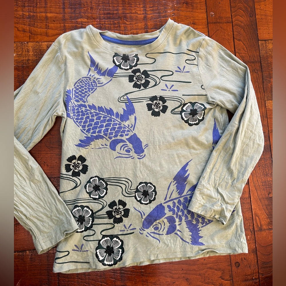 Koi Tea tee